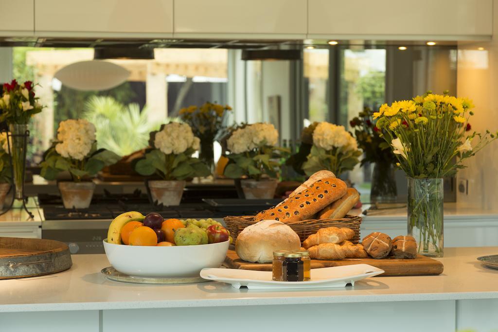 The Establishment Boutique Accommodation Κράισττσερτς Εξωτερικό φωτογραφία